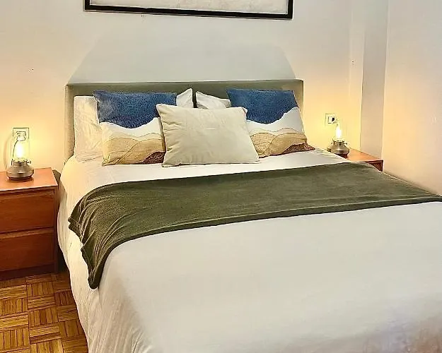 Av Ezcurdia 40 Parking Incluido גיחון